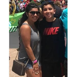 Meet your Posher, Aliana